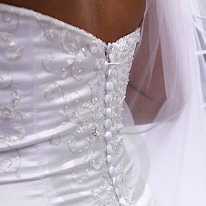 Back of Cloth 的图像结果