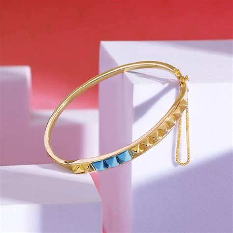Elevated Pyramid Strip 18KT Arizona Turquoise Bangle