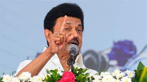 MK Stalin on Budget Row: നിർമ്മല സീതാരാമൻ തമിഴ് രൂപയുടെ ചിഹ്നവും ...