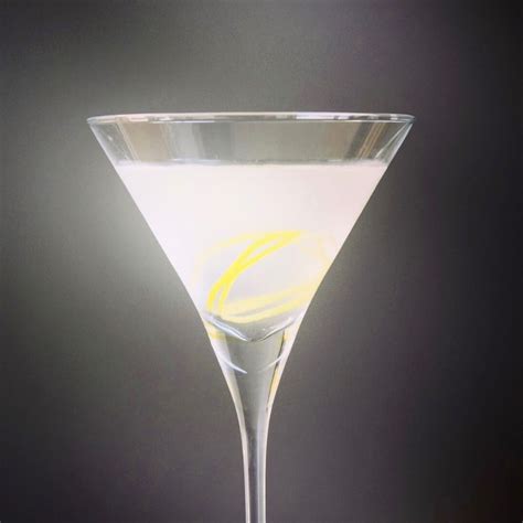 Vesper Martini - James Bond style (Cocktail) - Livets små ting