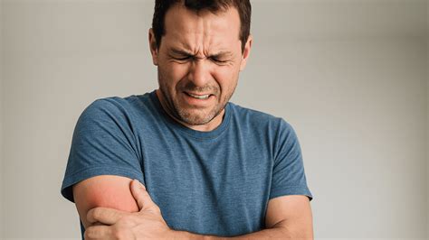 Bicep Tear Symptoms: Signs, Pain, & Treatment - My Fitness Yoga