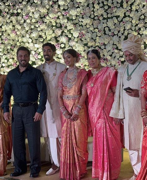 Salman Khan attends wedding of Pooja Hegde's brother in Mangalore. See ...