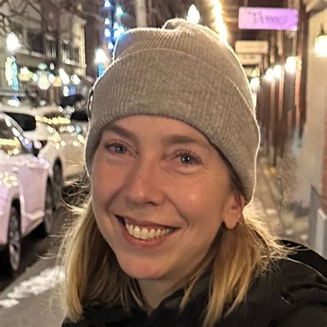 Amazon.in: Emma Thorne: books, biography, latest update