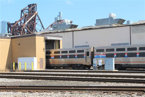 News photos: Amtrak cleans up in Chicago - Trains