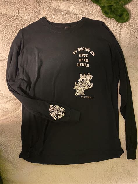 ON DOING AN EVIL DEED BLUES Longsleeve XL : r/liluglymane