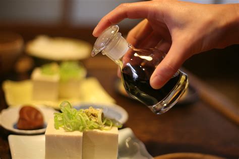 [Kyushu's Soy Sauce Is Sweet] Soy sauce is indispensable for Japanese food. How many kinds of ...