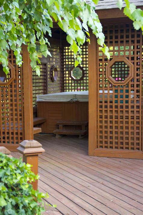 18 Backyard Hot Tub Privacy Ideas to Create an At-Home Oasis