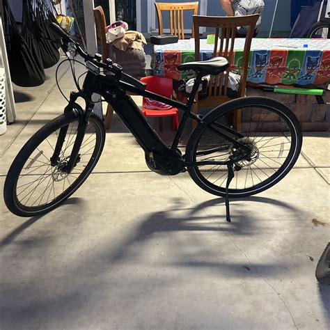 Giant Electric Bike for Sale in Rowland Heights, CA - OfferUp