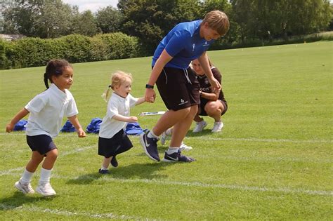 Sportsfield at School 的图像结果
