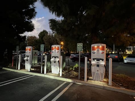 LA Fitness Irvine Jamboree | Irvine, CA | EV Station