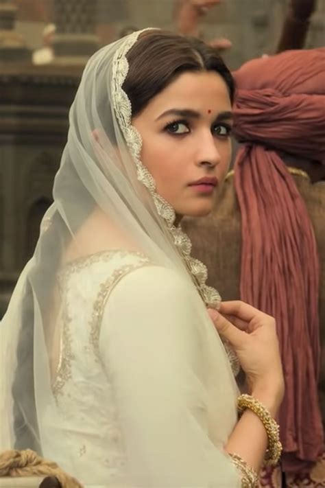 Kalank Trailer/Teaser: Alia Bhatt-Varun Dhawan's New Movie Trailer is ...