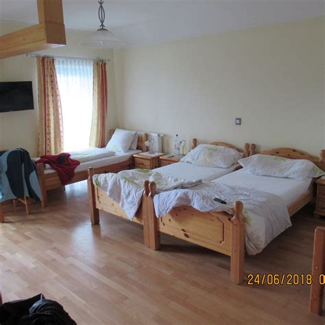 GASTHOF OLBERGER (Wolfsberg) - Guesthouse Reviews, Photos, Rate ...