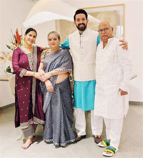 ⁠25 photos that will take you inside 12th Fail actor Vikrant Massey's ...