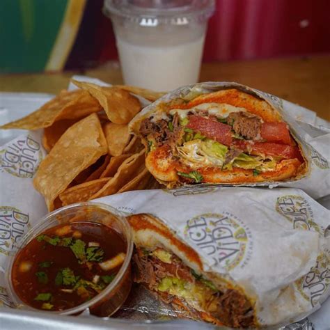 13 Absolutely Magnificent Mexican Restaurants In Miami