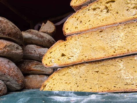 Italian Table Bread at Mary Huntsberry blog