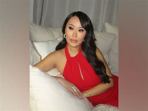 'Bling Empire' star Kelly Mi Li expecting a baby girl