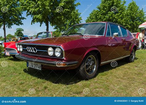 Vintage Car Audi 100 Coupe S Editorial Photo - Image of vinous, retro: 69443041