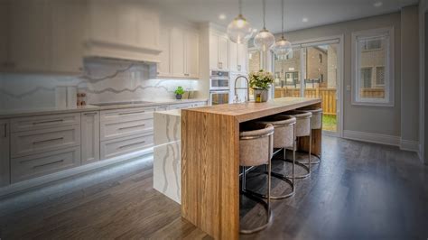 Vinyl – Carpeteria Flooring Center