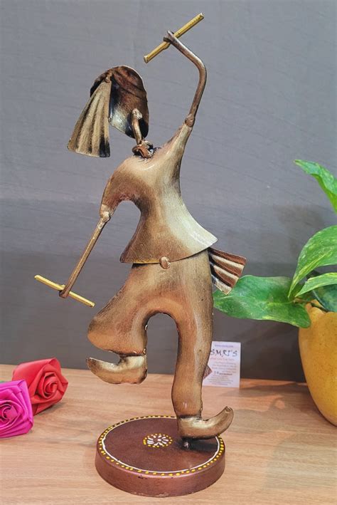 Dandiya Dancer Men Showpiece Table decor – Smris