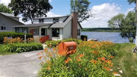Lake Como Vacation Rentals & Homes - Geneva, WI | Airbnb
