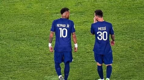 Photo Gallery: Top 5 Football Players who visited India |Photo Gallery ...