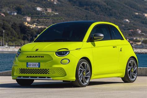 2023 Abarth 500e: Fettled Fiat electric car line-up detailed | CarExpert