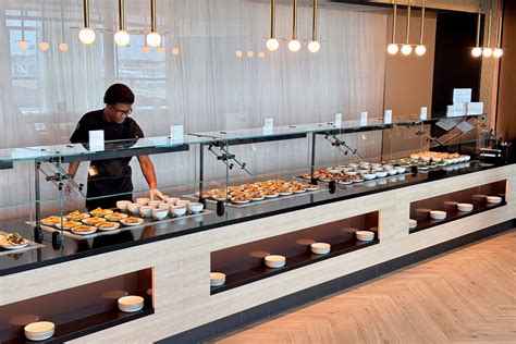 Chase launches new Sapphire Reserve Exclusive Tables dining program ...