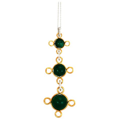18th Century Spanish Emeralds Gold Pendant at 1stDibs