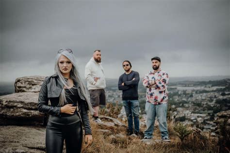 Kerosene Cocktail Live @ Polperro Legion, Polperro Royal British Legion ...