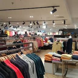 TRENDS - Clothing store - New Delhi - Delhi | Yappe.in