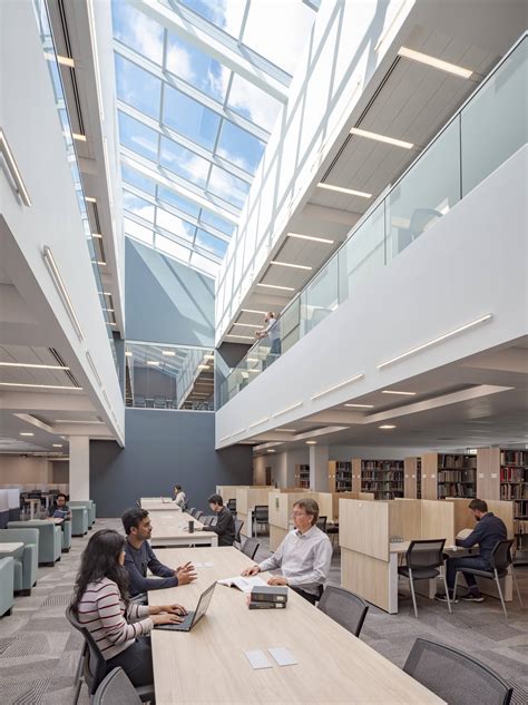 CSU East Bay CORE Library - Carrier Johnson + Culture