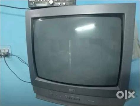 Almari 4000 ki, dukan ka counter 1000, Tv with dish 2000 kaa hai ...