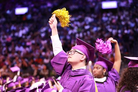 Hunter College Commencement - Class of 2025 | Flickr