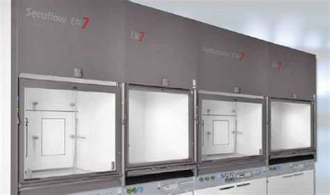 Laboratory Fume Hoods Manufacturer in India | GD Waldner