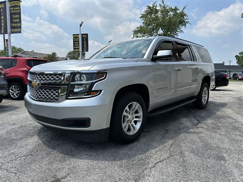 2018 Chevrolet Suburban for Sale in Crestwood, IL - OfferUp