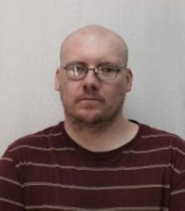 Jacob Strait, a registered in mauston, wi 53948 at Offender Radar