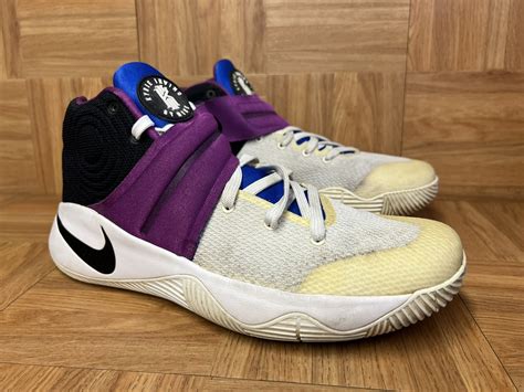 Kyrie irving 2 sneakers online