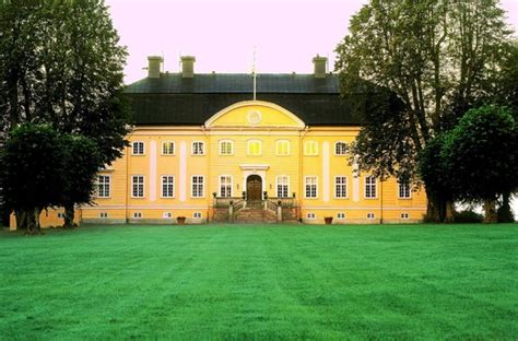 HEDENLUNDA SLOTT (Flen) - Hotel Reviews & Photos - Tripadvisor