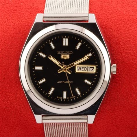 Buy Vintage Watches Online In India - Etsy India