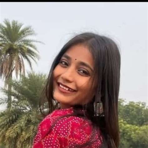 Savita - New Delhi,Delhi : A Delhi University student of bachelor of ...