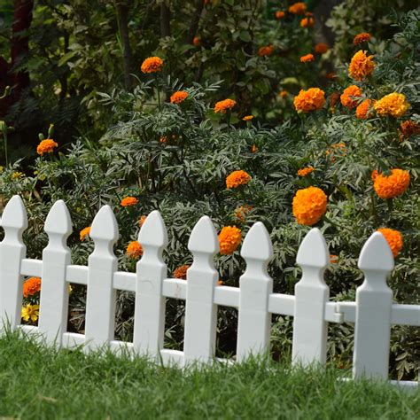 Wonderland Garden Fence (Pack of 4) Made of PP/PVC for Your Garden ...