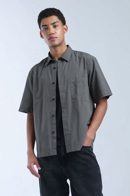 Medium Grey Solid Casual Half Sleeves Shirt Collar Men Relaxed Fit ...