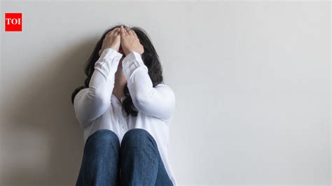 Ways to ease your anxiety before breaking up with someone