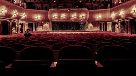 Movie Theatre Day 2024 (US): Activities, History, FAQs, Dates, and ...