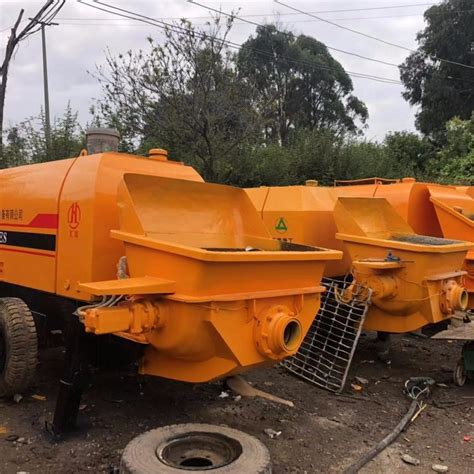 滁州市出租中联重科52M泵车-攻城兵机械网