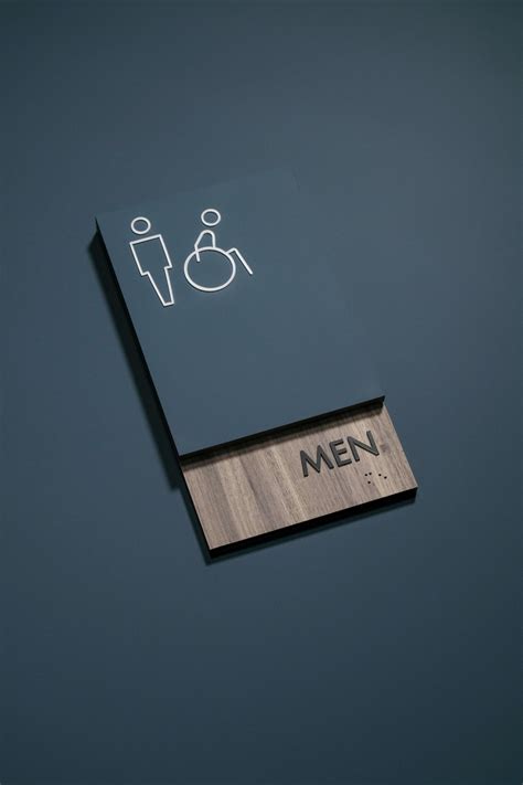 Restroom Signage 的图像结果