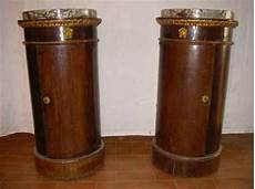 comodini stile impero il comodino impero a tamburo a colonna o a vaso comodini stile impero il comodino impero a tamburo a colonna o a vaso