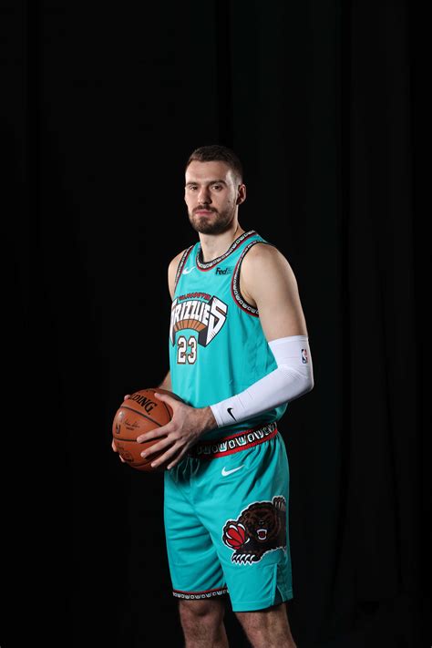 Vancouver Grizzlies 25th Anniversary Throwback Jerseys - Media Day ...