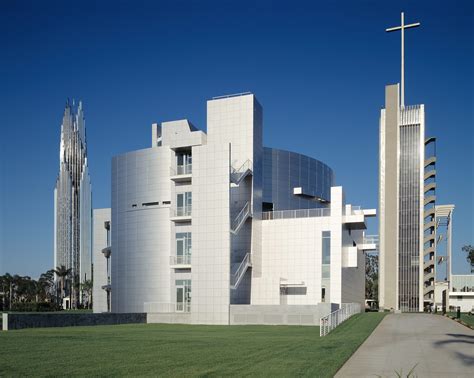 Crystal Cathedral Visitor Center - Projects - MATT Construction