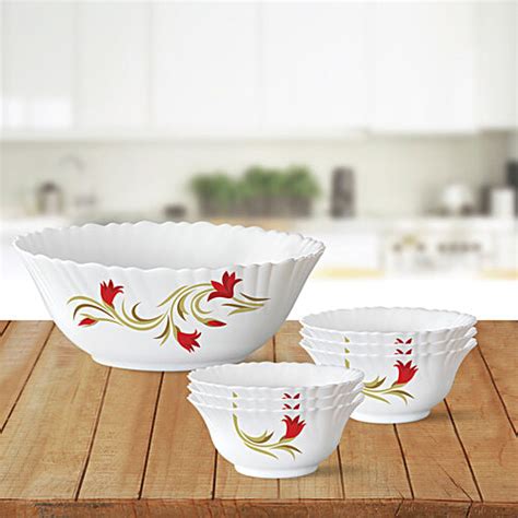 Buy Larah by Borosil Red Lily Opalware Bowls Set Online at Best Price ...